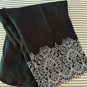 Chico's NWT Black Linen Cropped Pants Lacey Bottoms Straight Leg Size 3.5 / 18